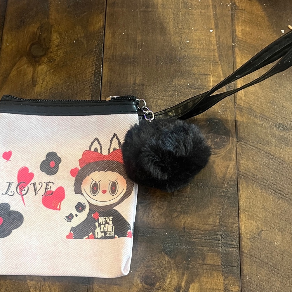 Labubu Heart Zip Pouch Pink Black Cute Kawaii Coin Makeup Bag Pom Keychain - Picture 4 of 5